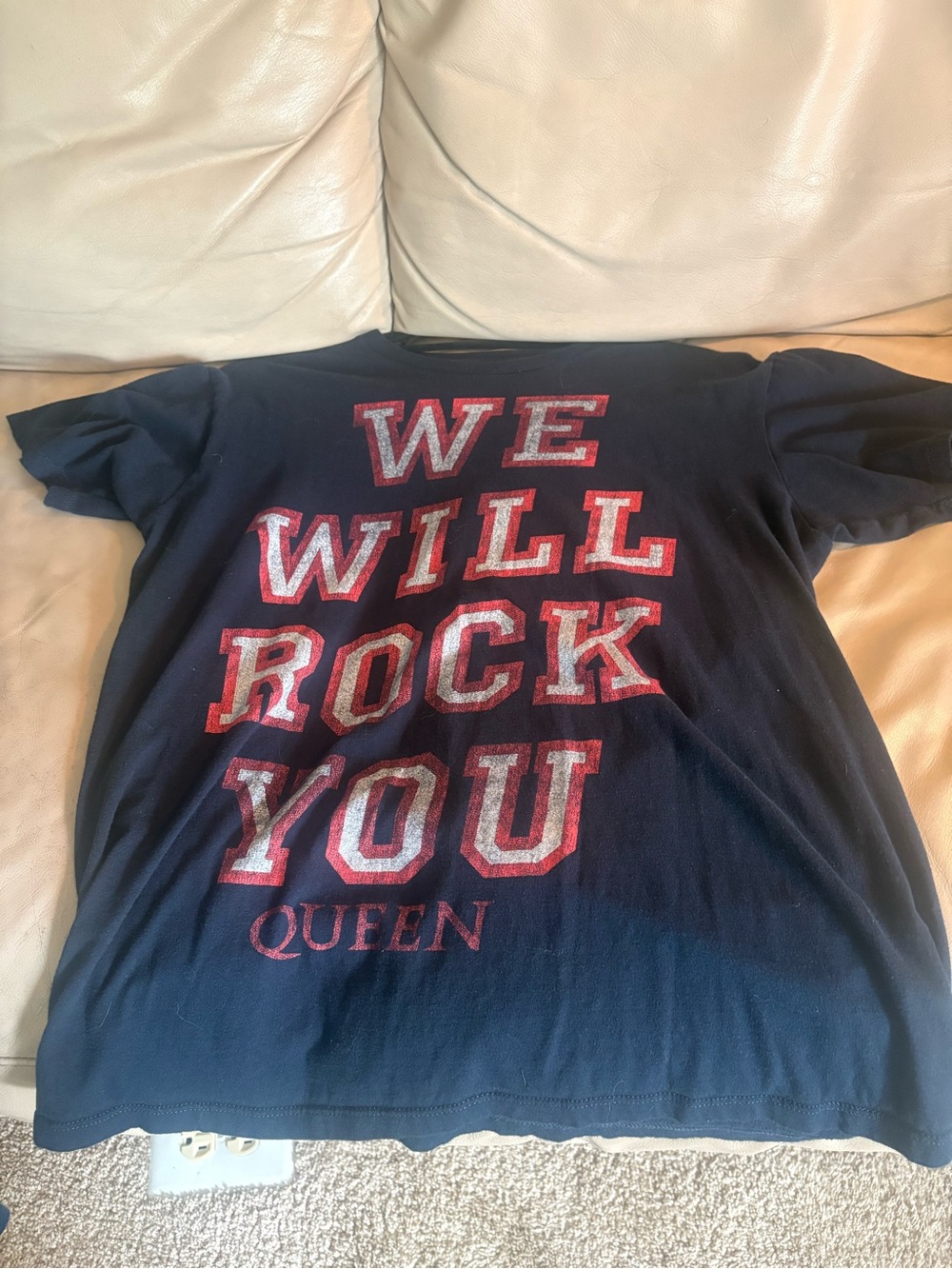 Navy & red Graphic Tee - 'We Will Rock You' Queen merchandise size M mens